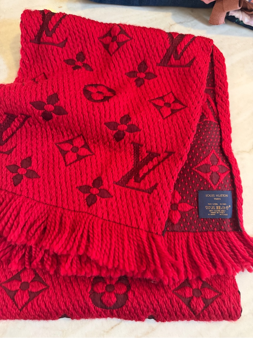 Louis Vuitton Red and Burgundy Monogram Knit Scarf